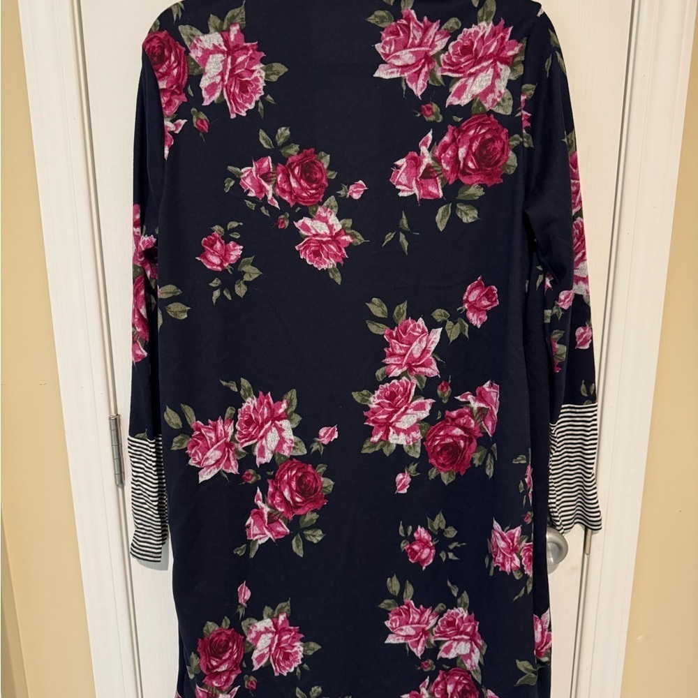 Floral Cardigan - Picture 2 of 5